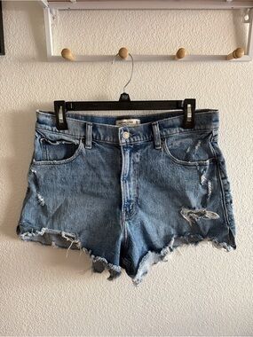 Abercrombie & Fitch The Cutoff High rise short